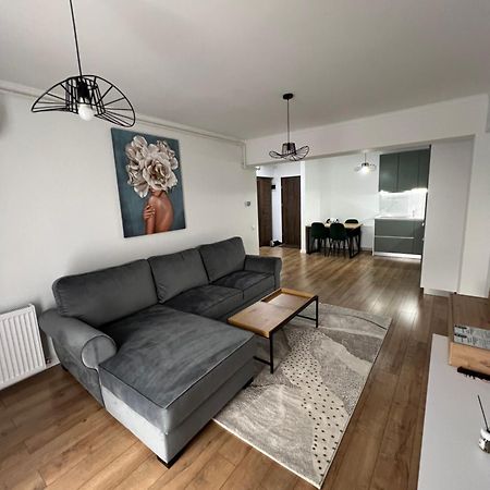 Eightapartament Bistrita  Ngoại thất bức ảnh